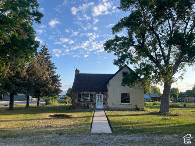 Property Photo: 396 W 400 N UT 84642