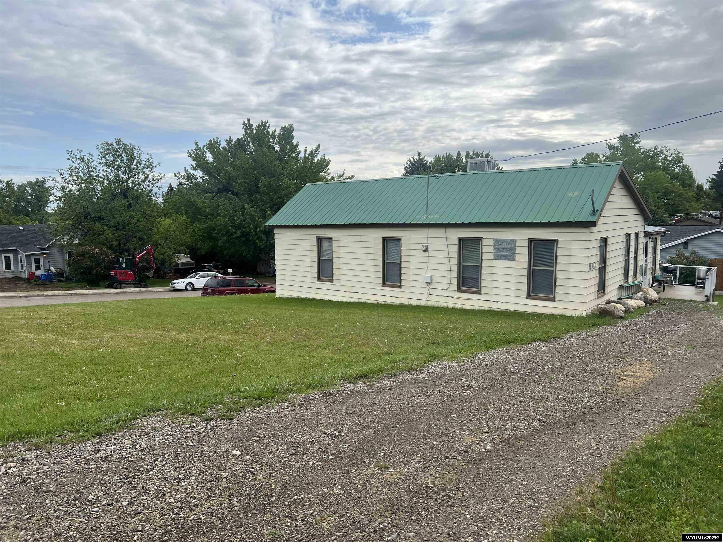 Property Photo: 195 W Gatchell WY 82834