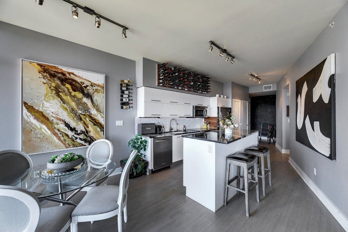 Property Photo: 603 Davis Street 1611 TX 78701