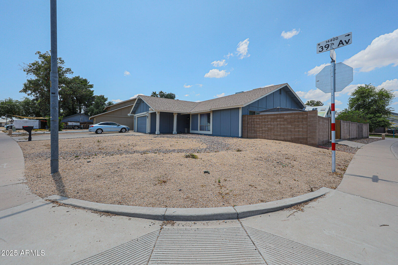 Property Photo:  14412 N 39th Avenue  AZ 85053 