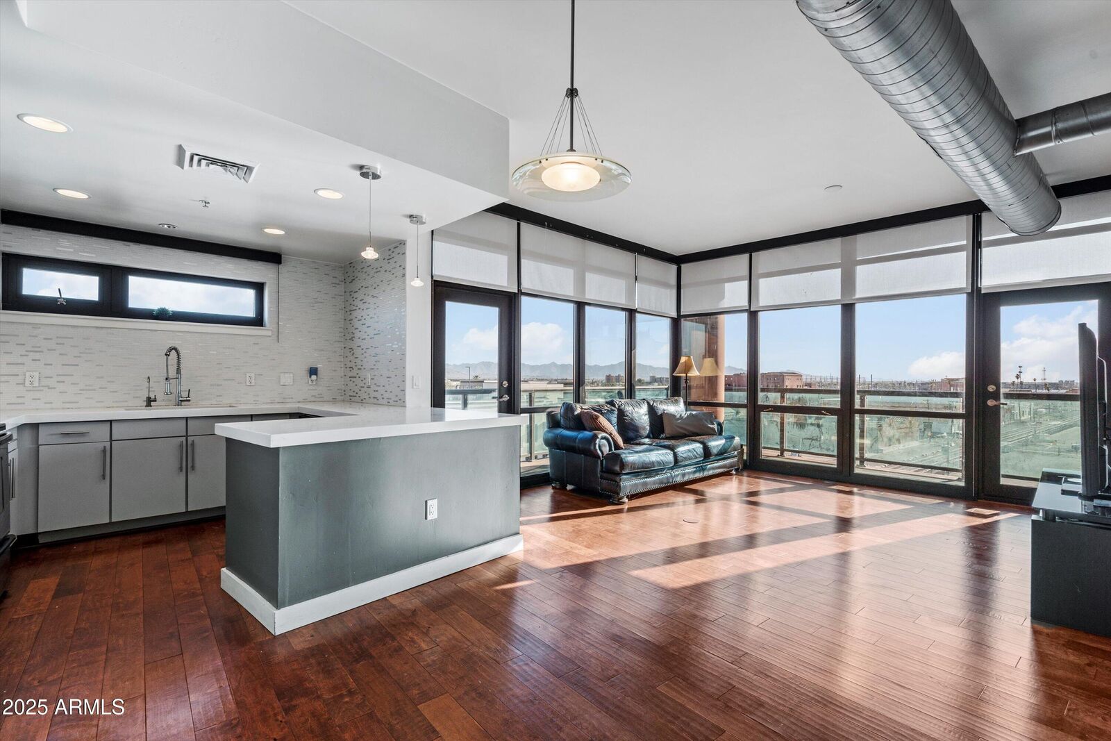 Property Photo:  310 S 4th Street 601  AZ 85004