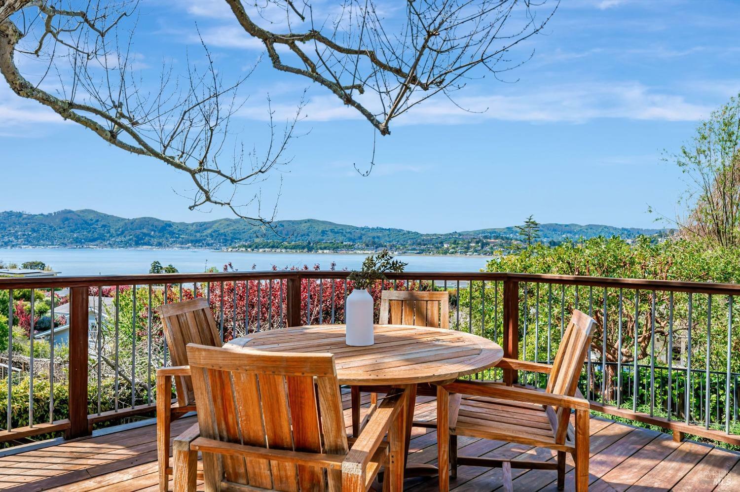 Property Photo:  544 Silverado Drive  CA 94920 