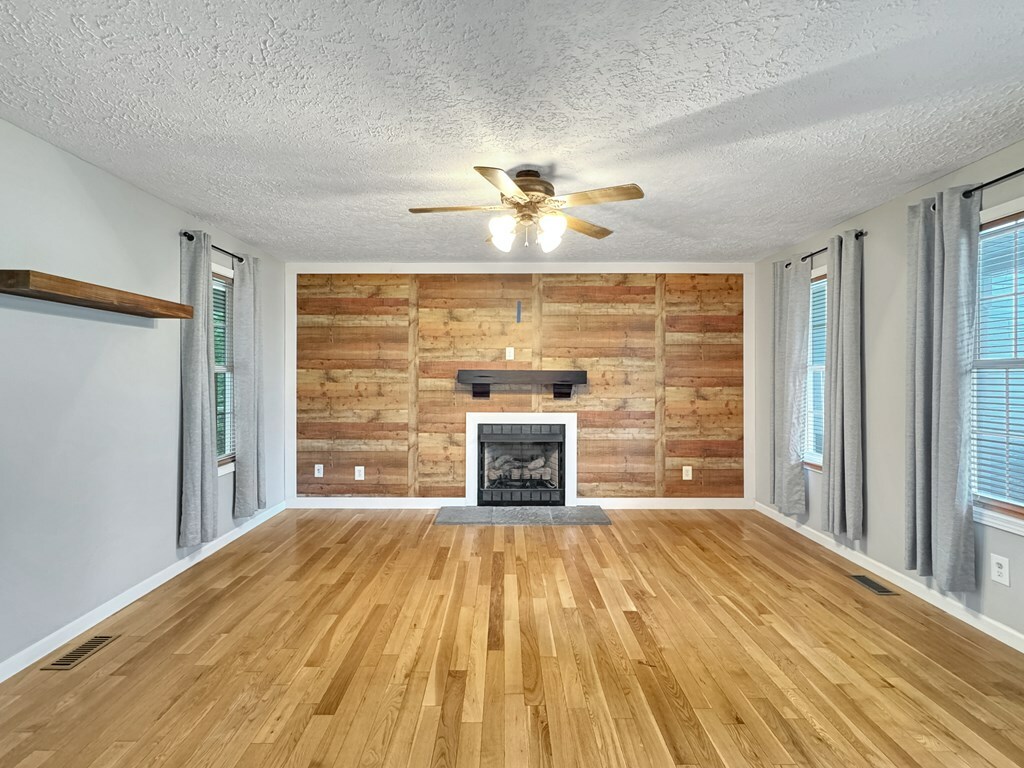 Property Photo: 139 Hunters Crossing WV 25918