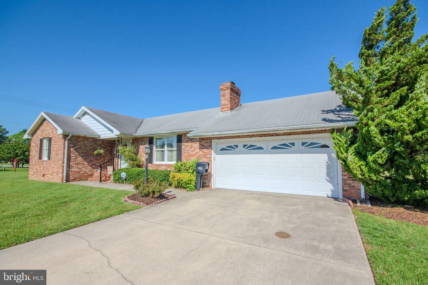 Property Photo: 350 Tilghman Road MD 21804