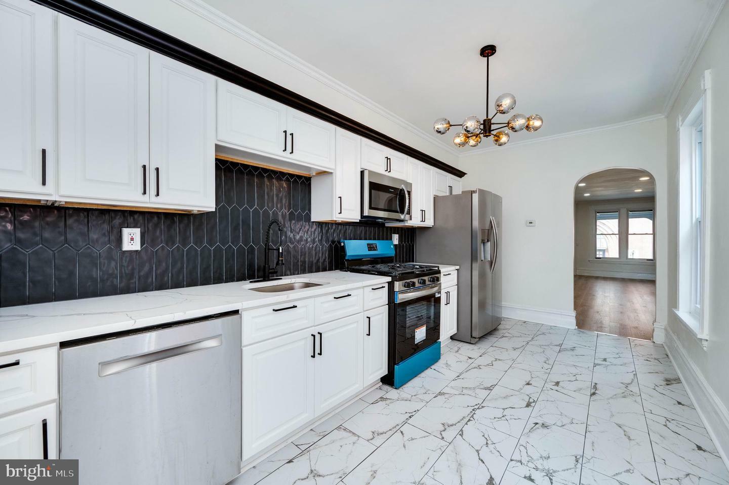 Property Photo: 239 S 12th Street PA 19602