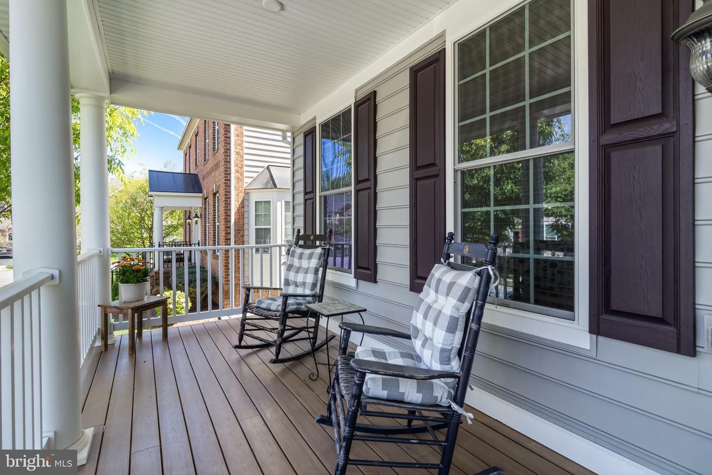 Property Photo: 402 Esterville Lane MD 20774