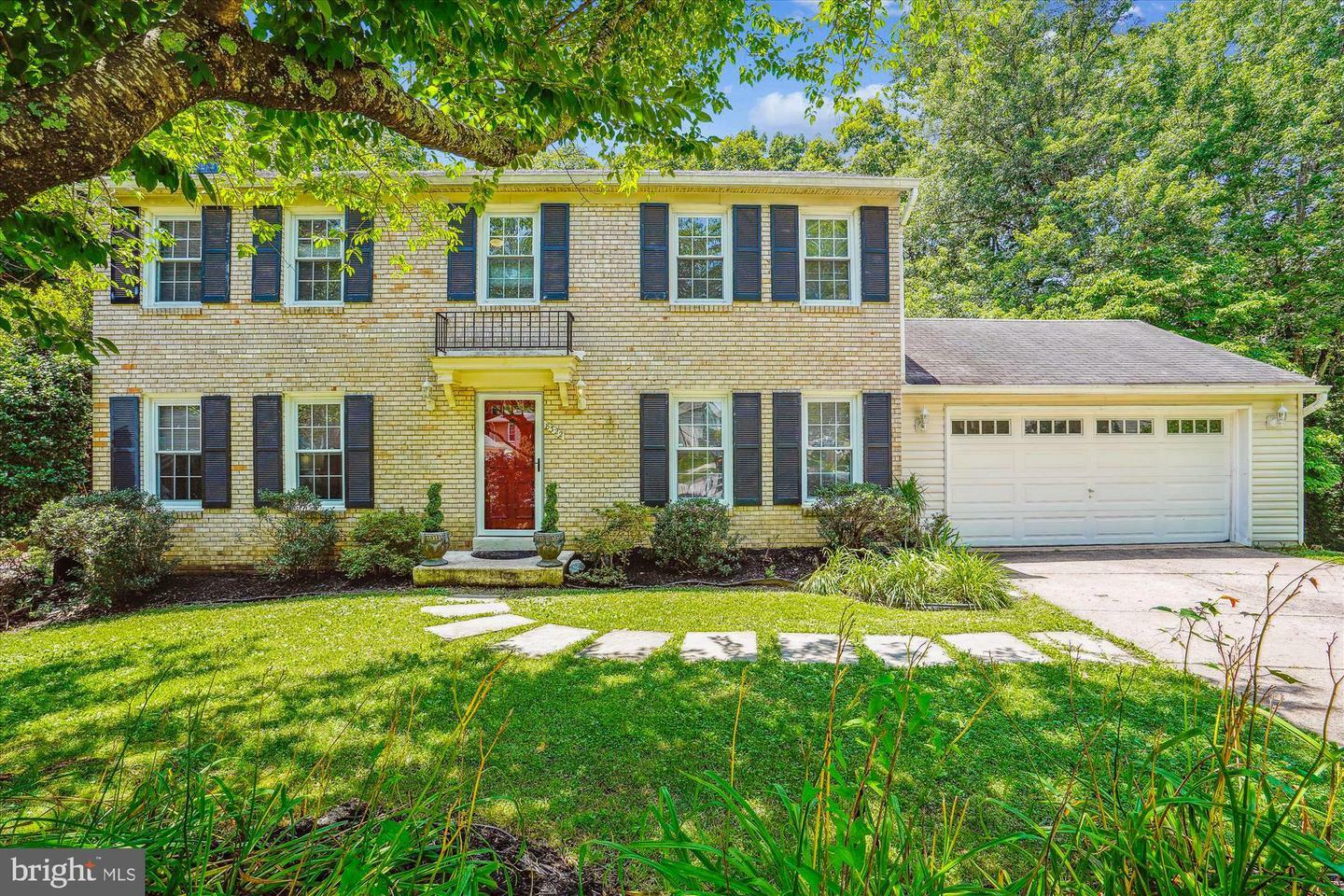 Property Photo: 8322 Cushing Court VA 22153