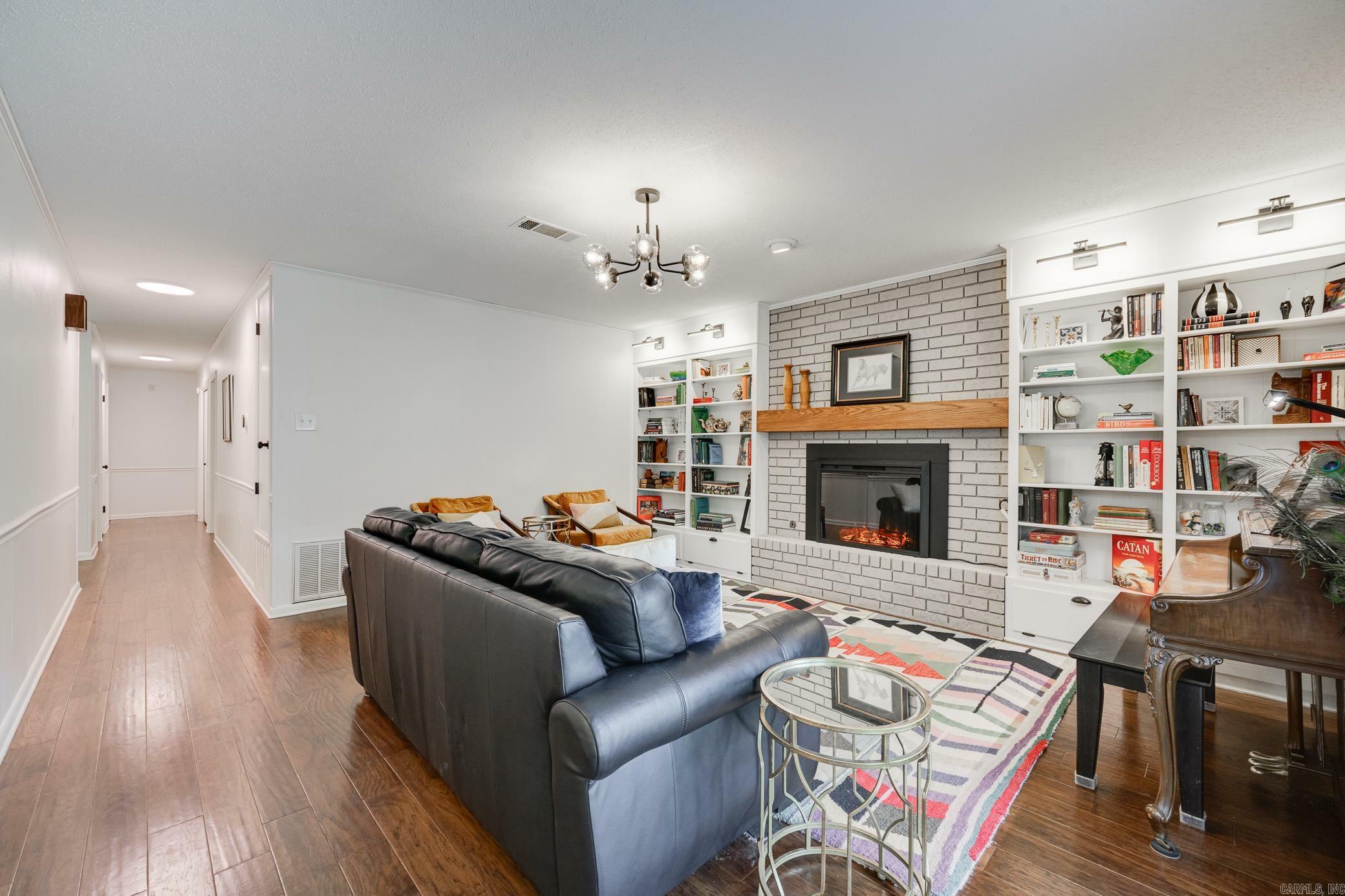 Property Photo:  14 Water Oak  AR 72034 