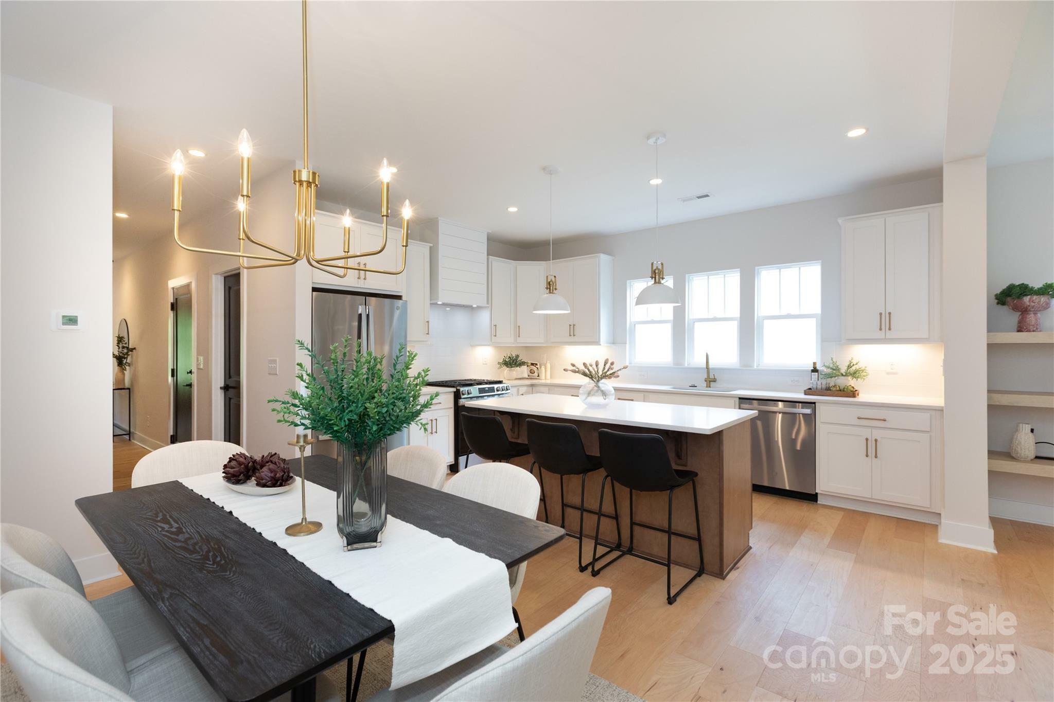 Property Photo: 1728 Dallas Avenue NC 28205