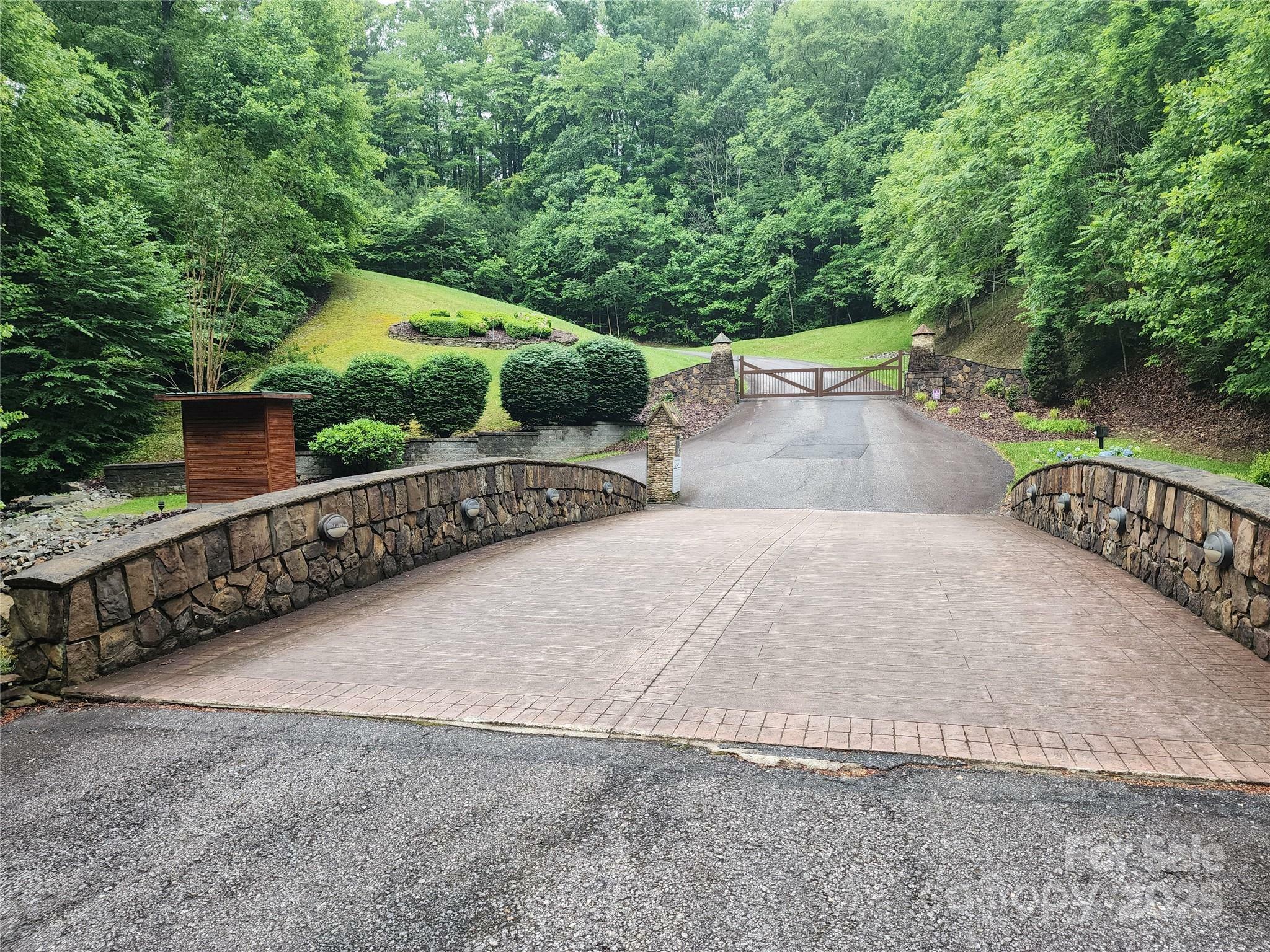 Tbd Derby Chase Court  McGrady NC 28649 photo