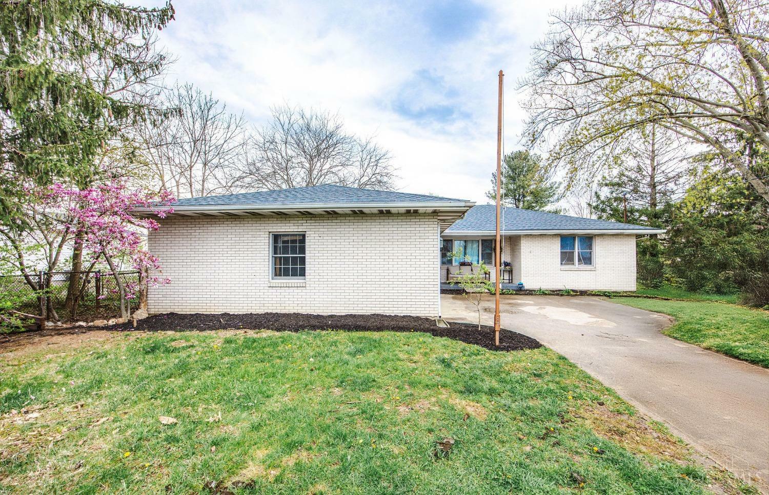 Property Photo:  1962 Old Oxford Road  OH 45013 