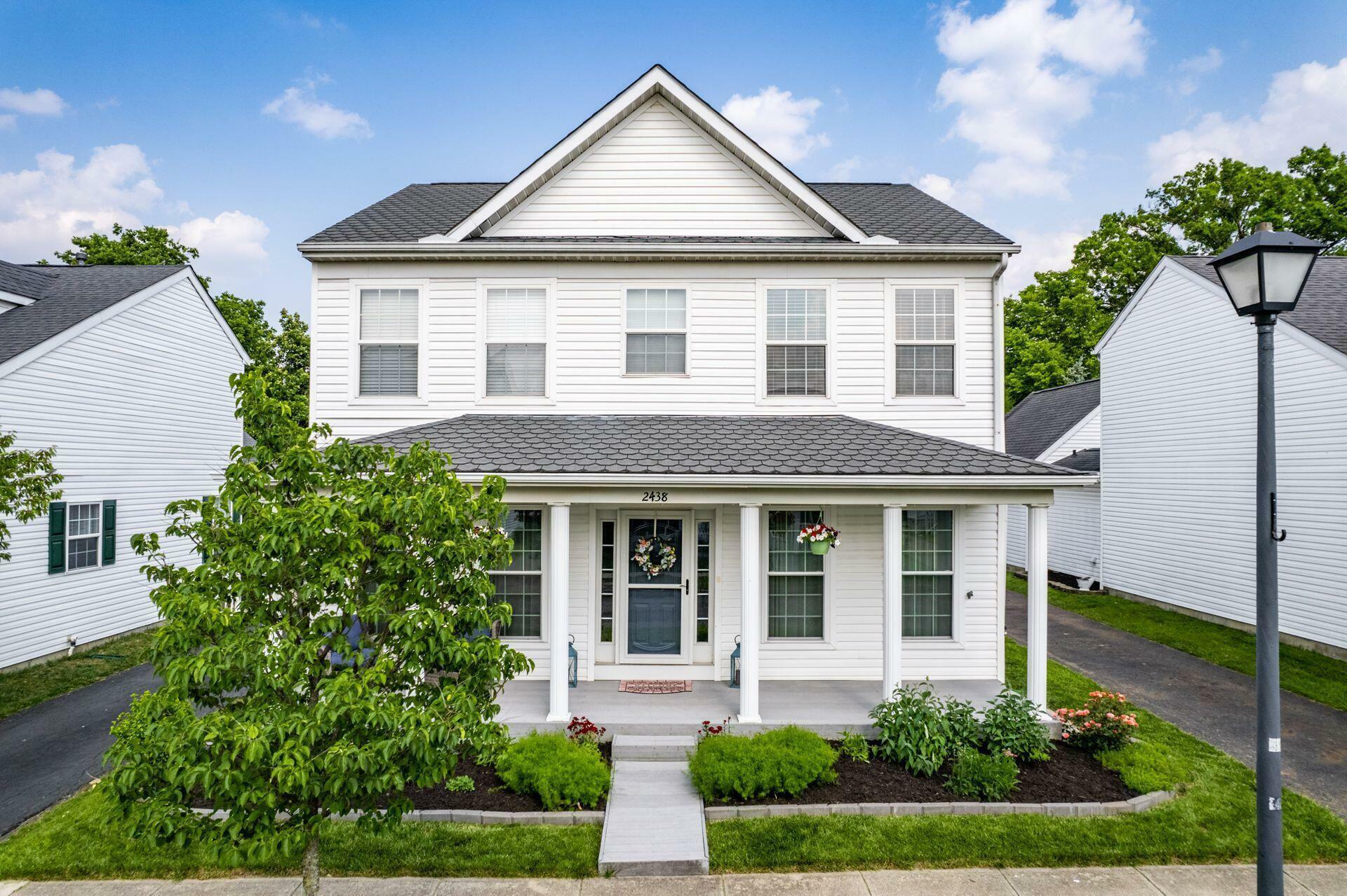 Property Photo: 2438 Lyncross Street OH 43123