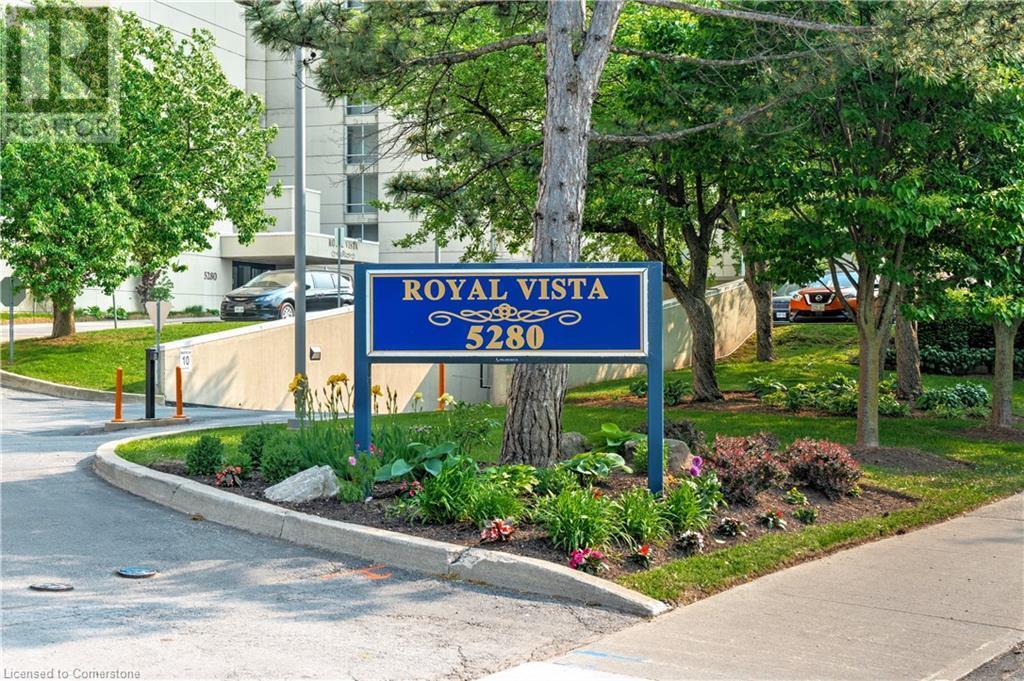 Property Photo:  5280 Lakeshore Road 205  ON L7L 5R1 