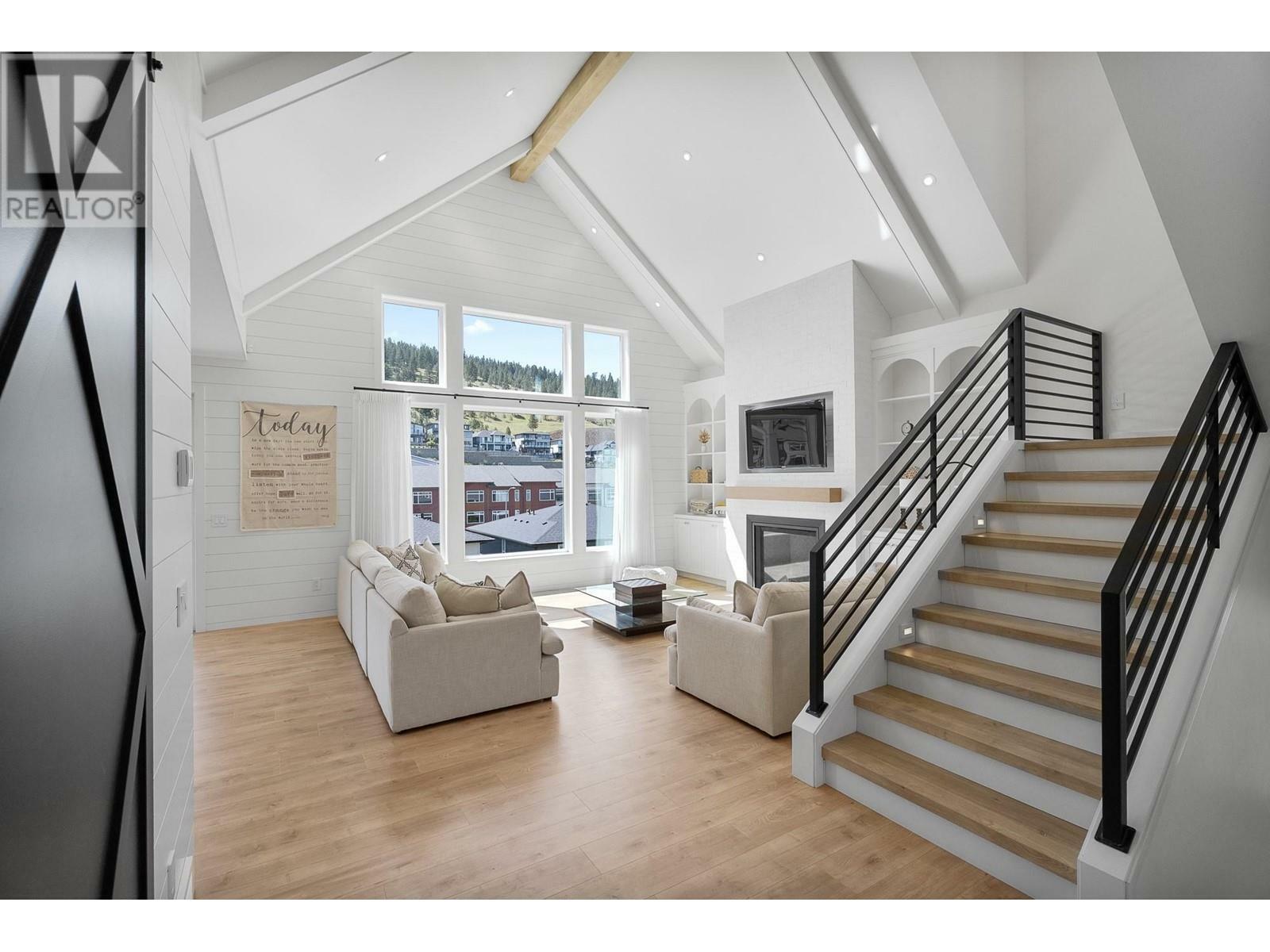 Property Photo: 1345 Myra Place BC V2E 0C3