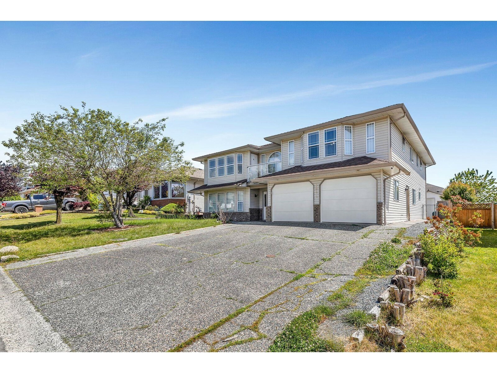 Property Photo: 3096 Kingfisher BC V2T 5K5