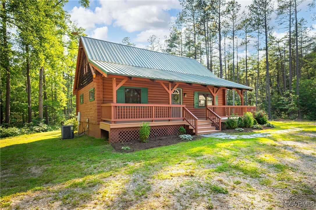 Property Photo: 8570 Farmville Road VA 23901
