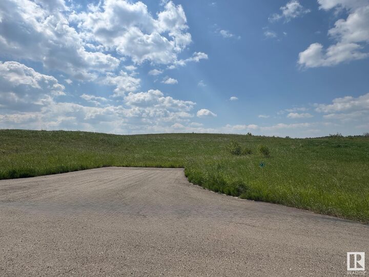 Property Photo:  53214 Rge Road 13 23  AB T7Y 0C1 