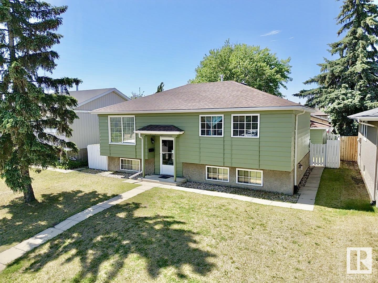 14240 23 Street NW  Edmonton AB T5Y 1E8 photo