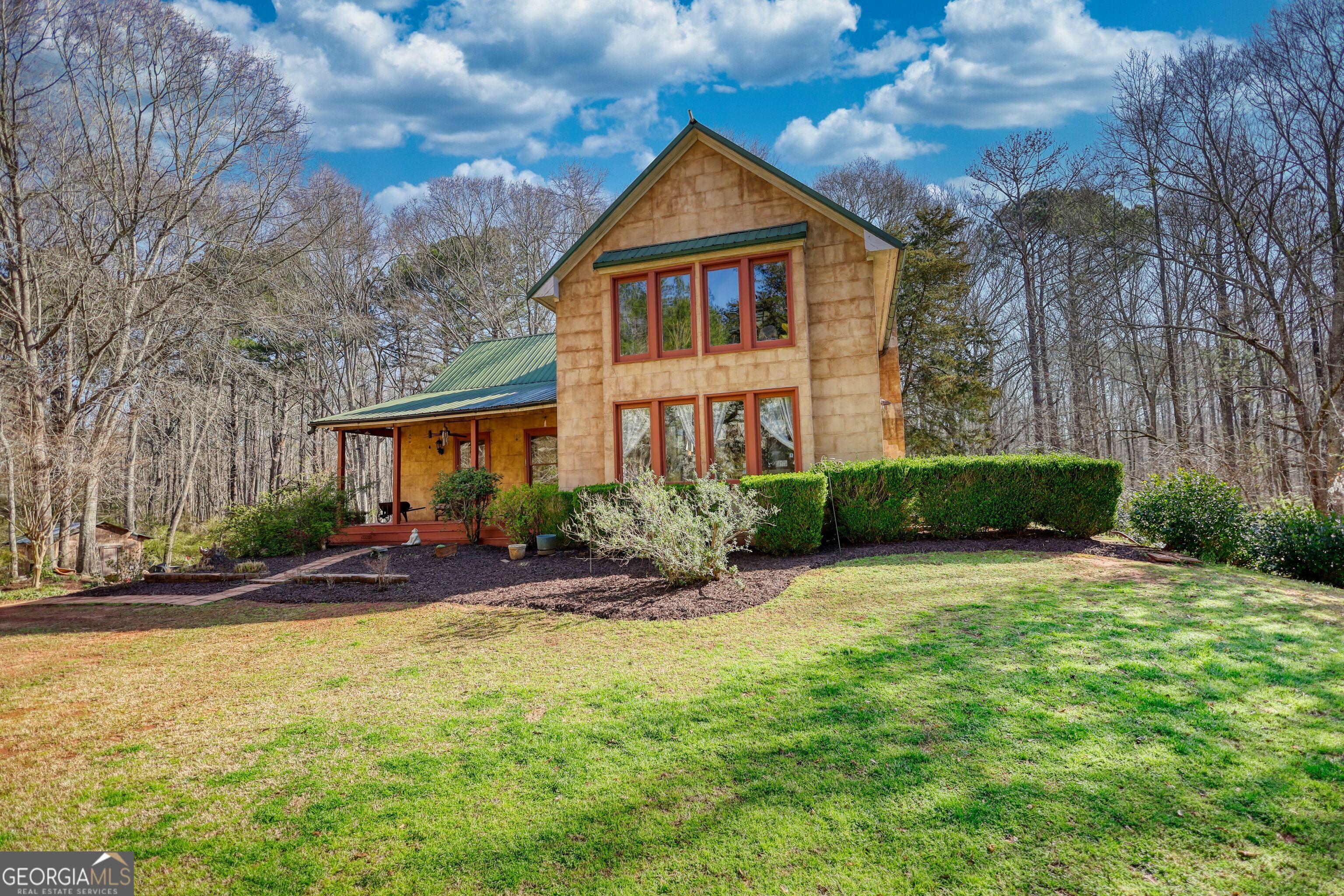 Property Photo: 5642 N Highway 212 GA 30016