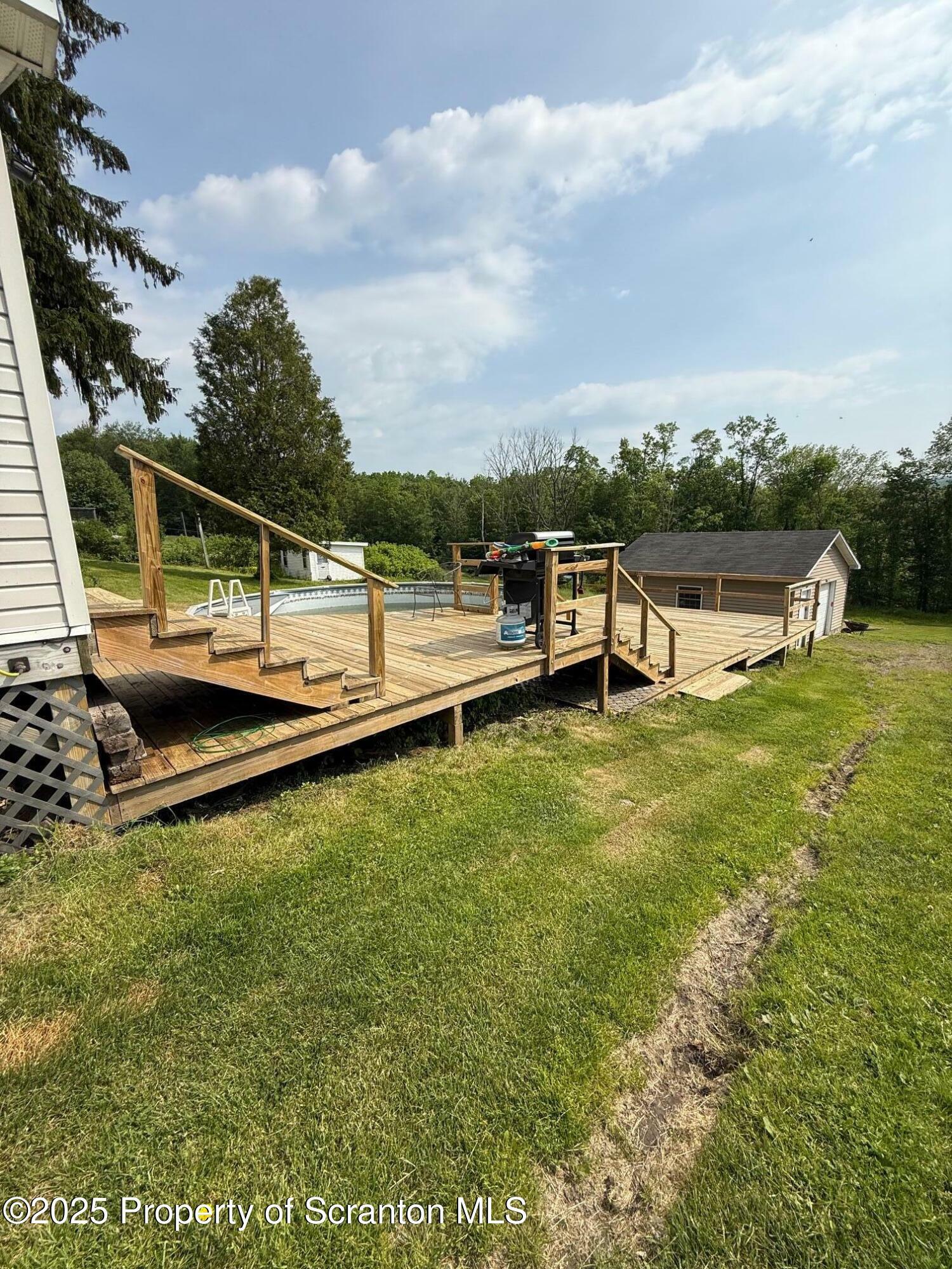Property Photo: 346 Jefferson Street PA 18407