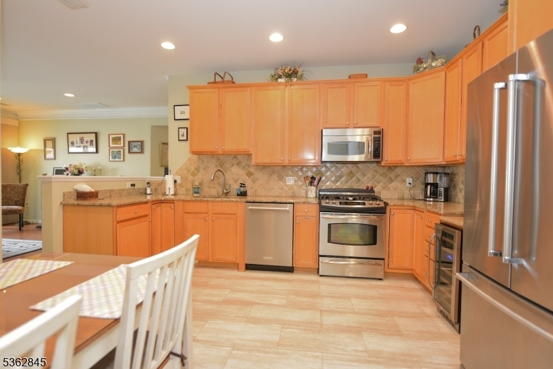 Property Photo: 4202 Warrens Way 202 NJ 07465
