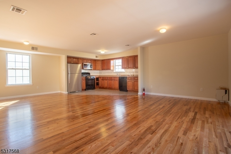 Property Photo: 90 W Kinney St 2 NJ 07102
