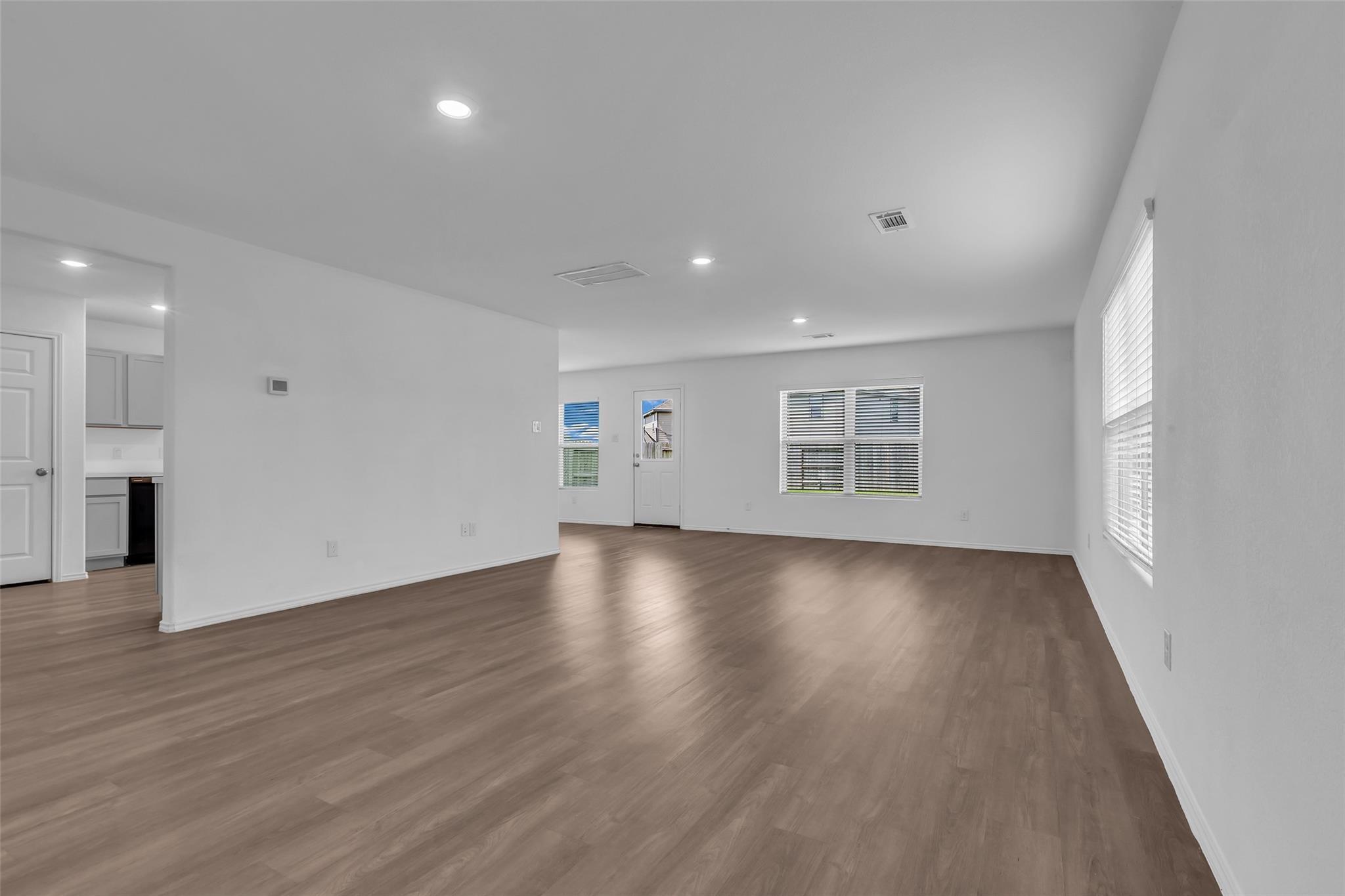 Property Photo:  4625 Peralta Heights Way  TX 77365 