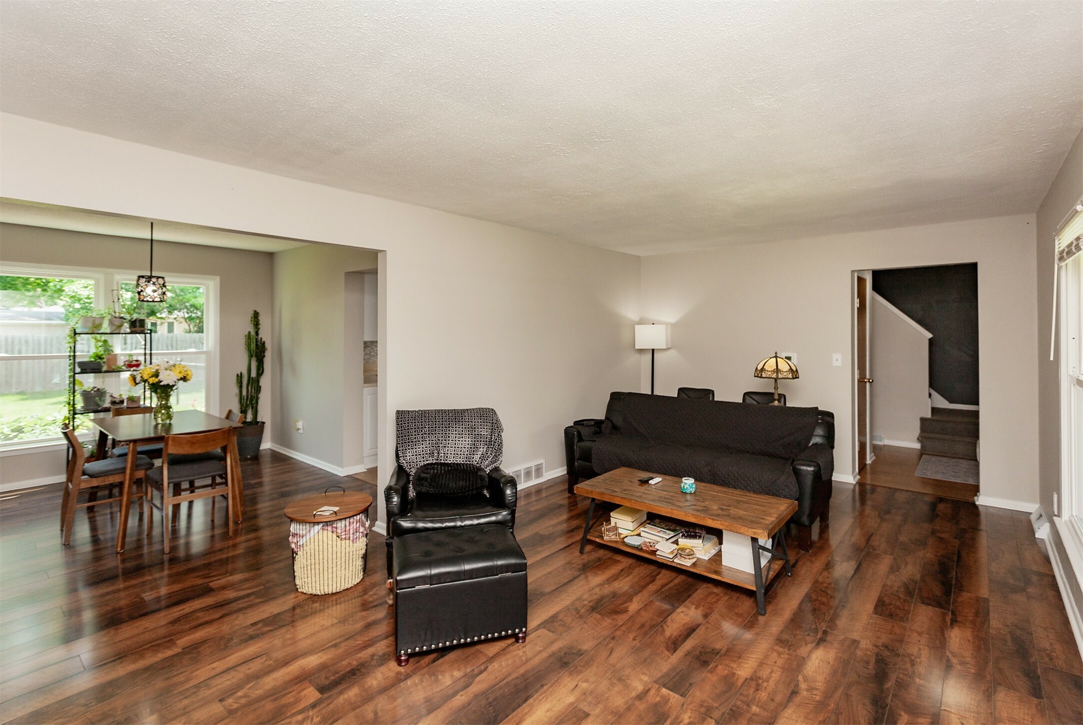 Property Photo: 2304 Northwestern Avenue IA 50010