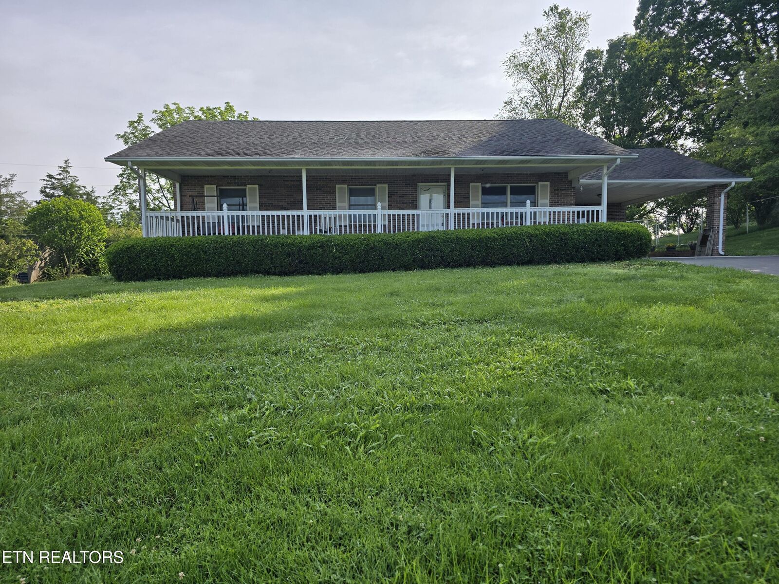 Property Photo:  604 Lawrence St  TN 37825 