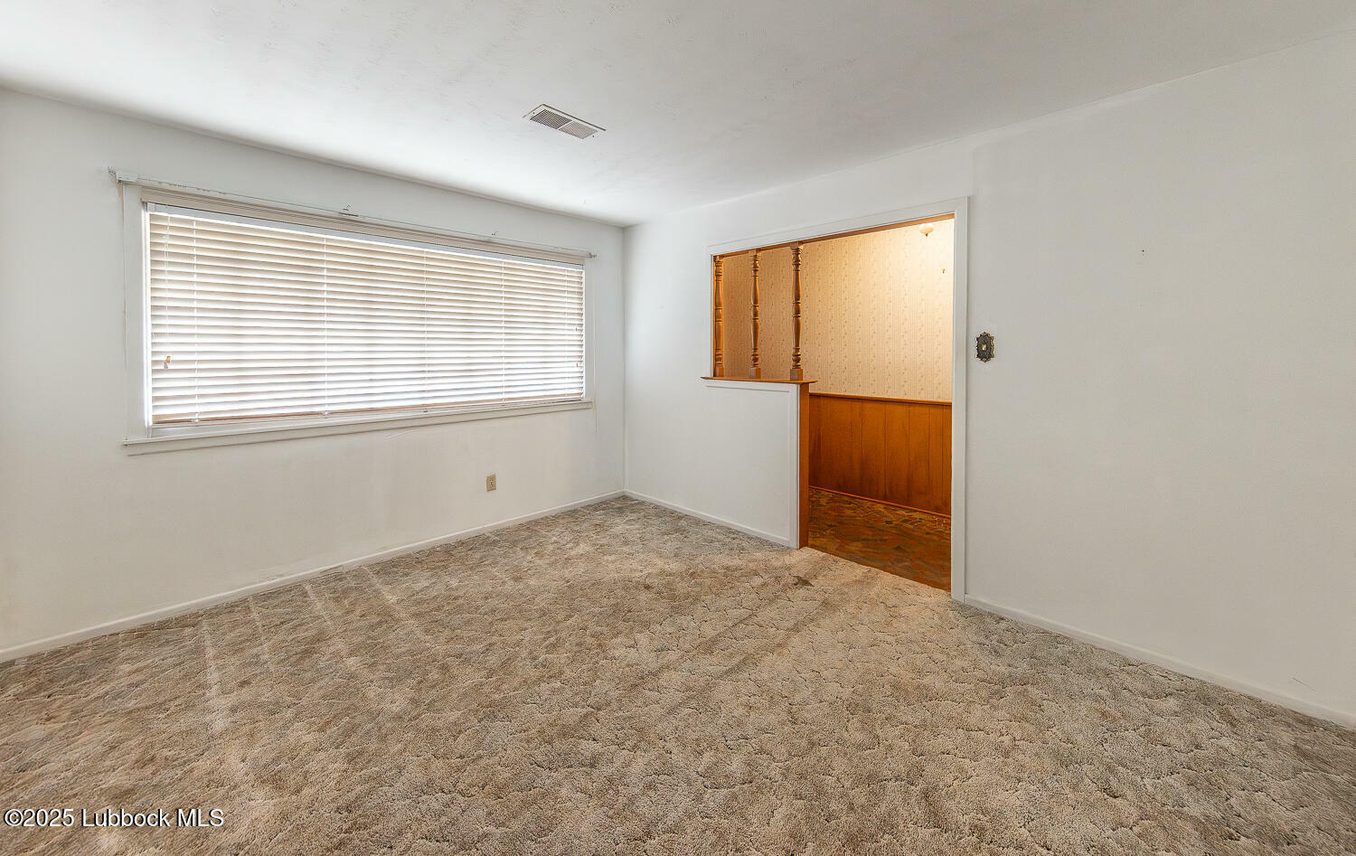 Property Photo: 6114 Nashville Avenue TX 79413