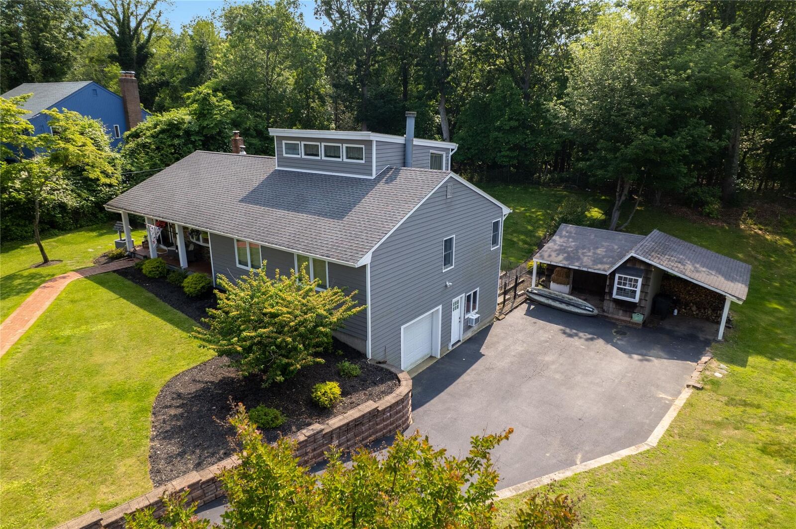 Property Photo:  5 Dartmouth Road  NY 11786 