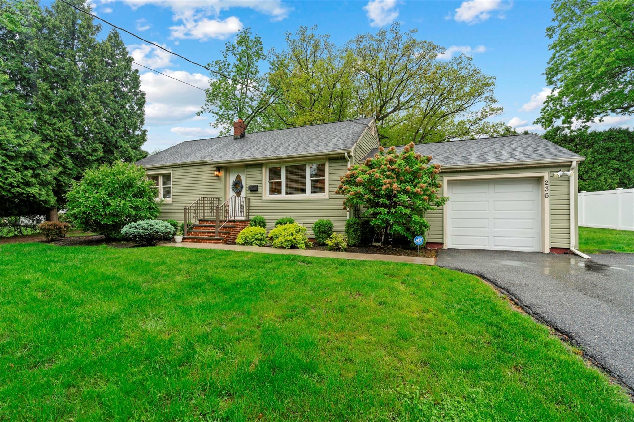 Property Photo: 236 Western Highway NY 10983