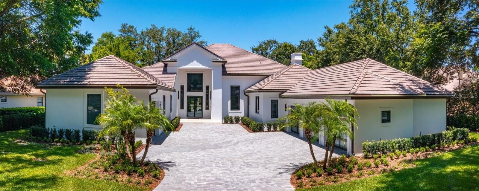 Property Photo: 5199 Latrobe Drive FL 34786