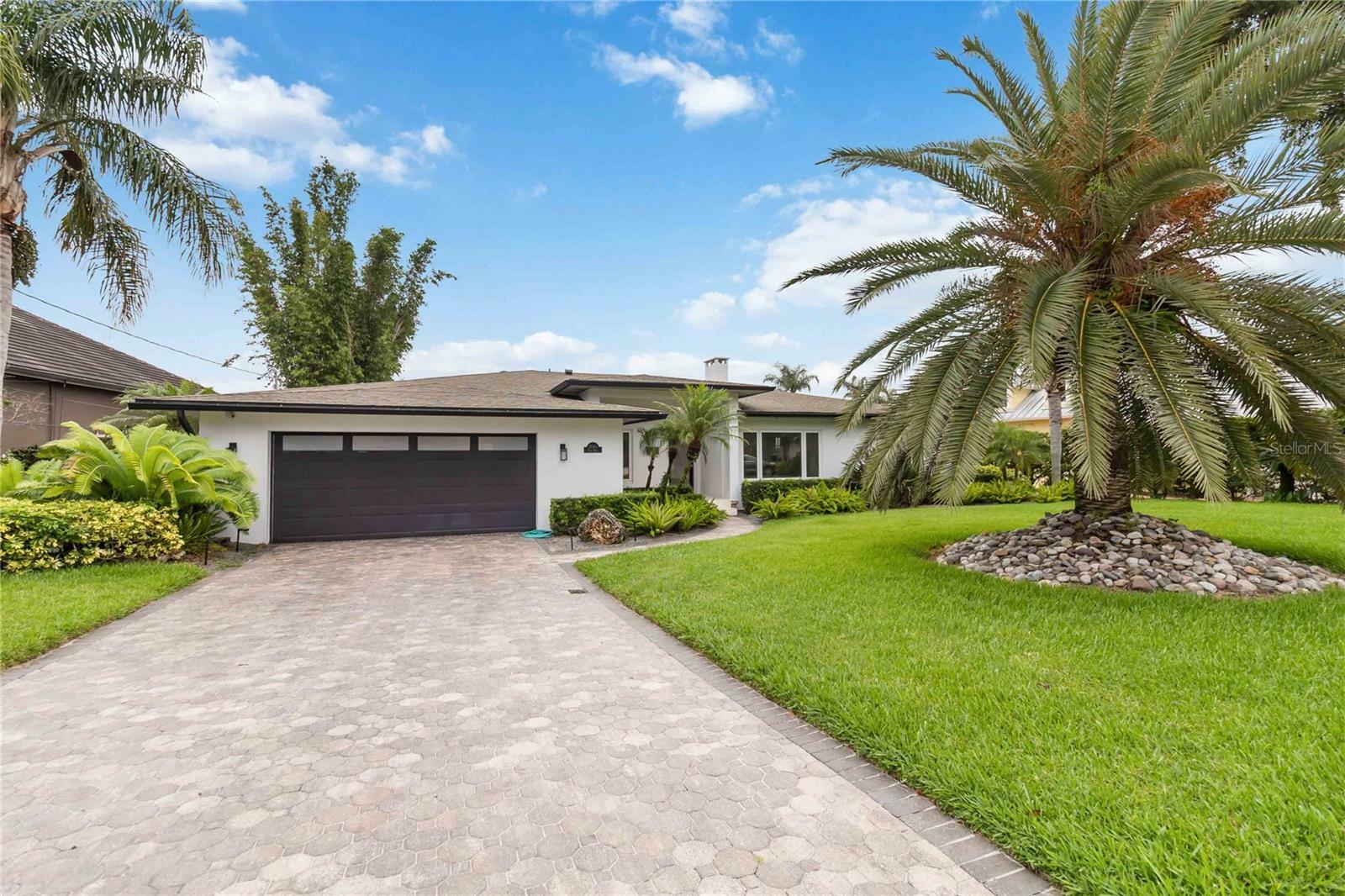 Property Photo:  7145 Lake Drive  FL 32809 