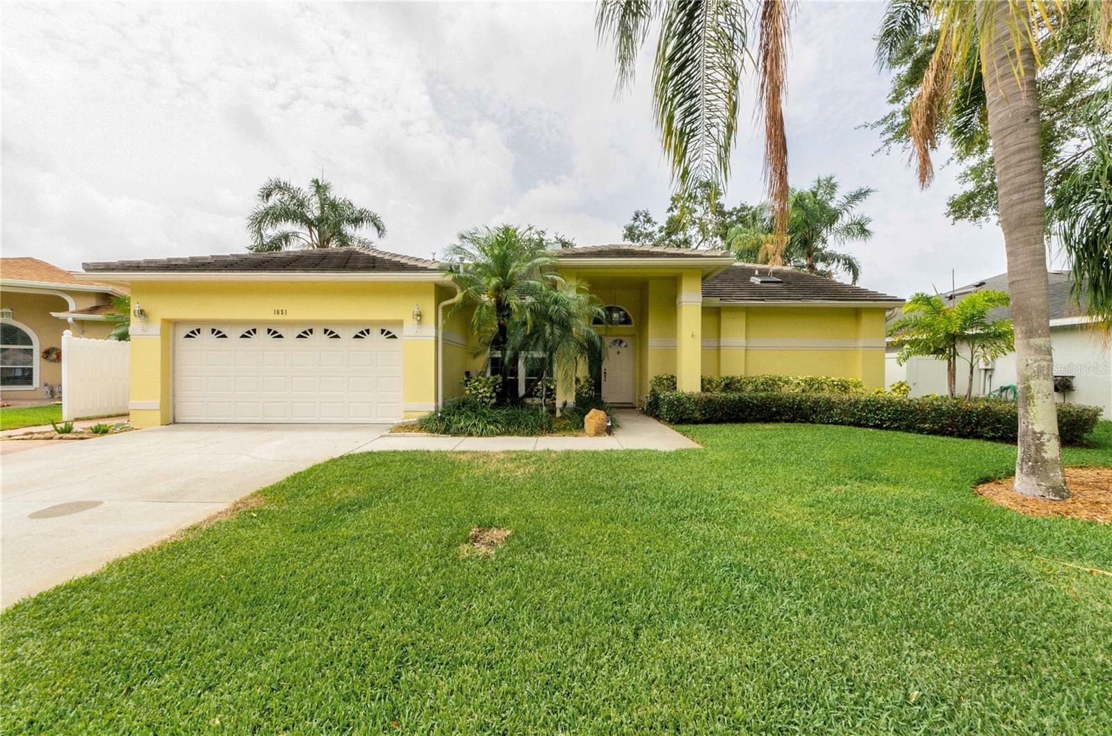 Property Photo:  1051 Glynwood Pl  FL 34698 