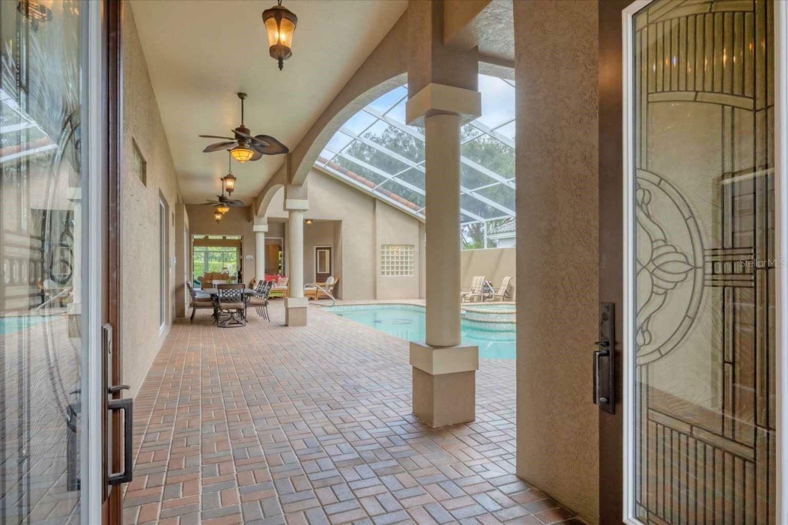Property Photo: 2518 Dick Wilson Drive FL 34240