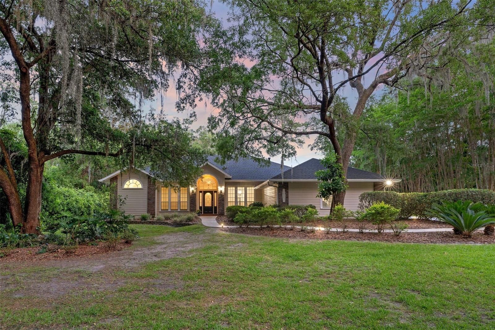 Property Photo:  10303 SW 21st Avenue  FL 32607 