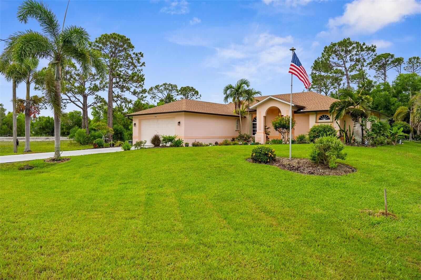 Property Photo: 3918 NW 46th Street FL 33993