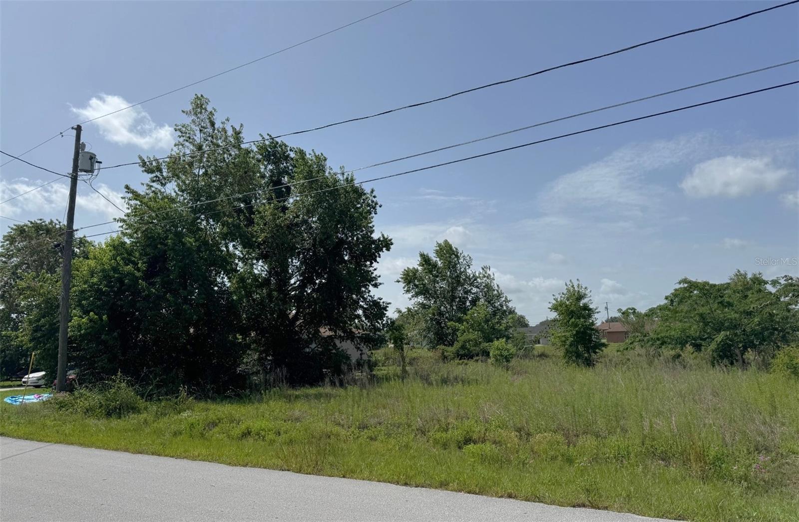 Property Photo:  Juniper Cir  FL 34480 