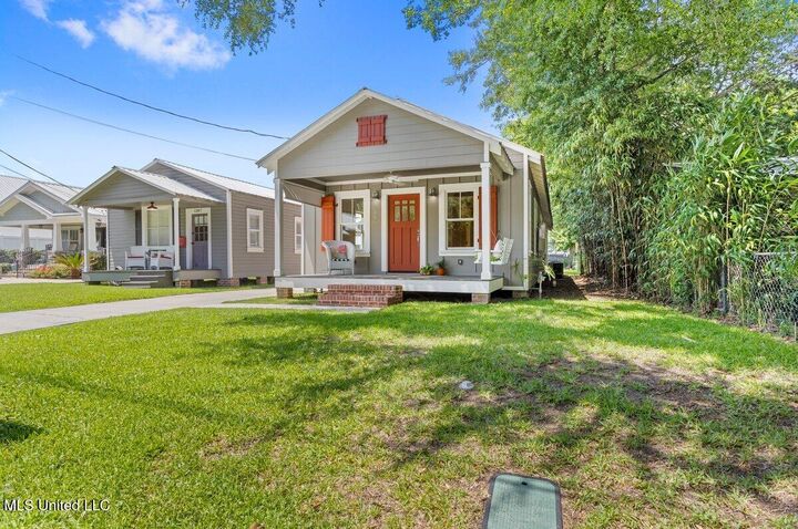 Property Photo:  1309 Bowen Avenue  MS 39564 