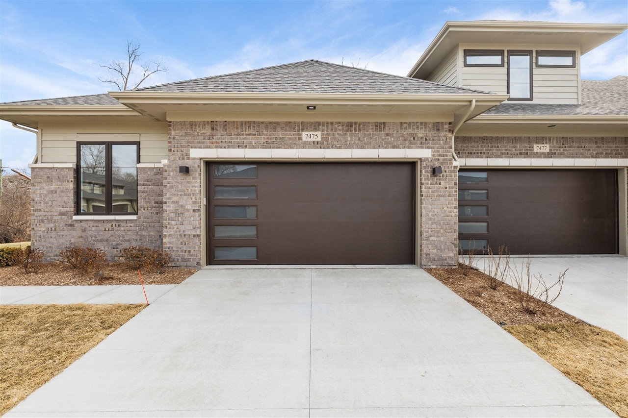 Property Photo: 7475 Gramercy Circle MI 48322