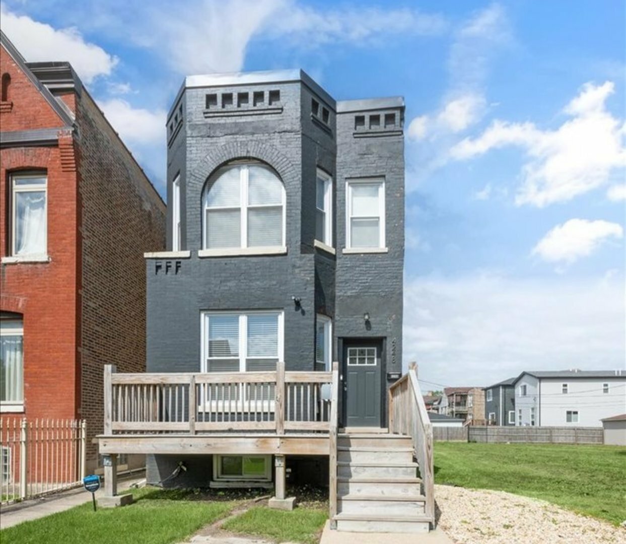 Property Photo:  4248 S Saint Lawrence Avenue  IL 60653 