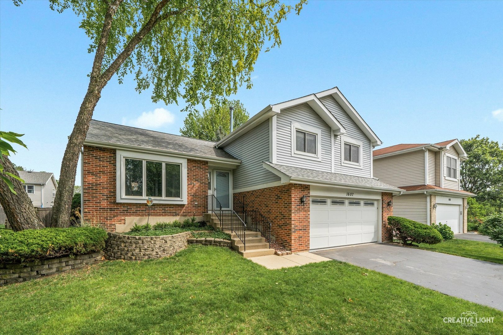 Property Photo: 1607 Terri Circle IL 60563