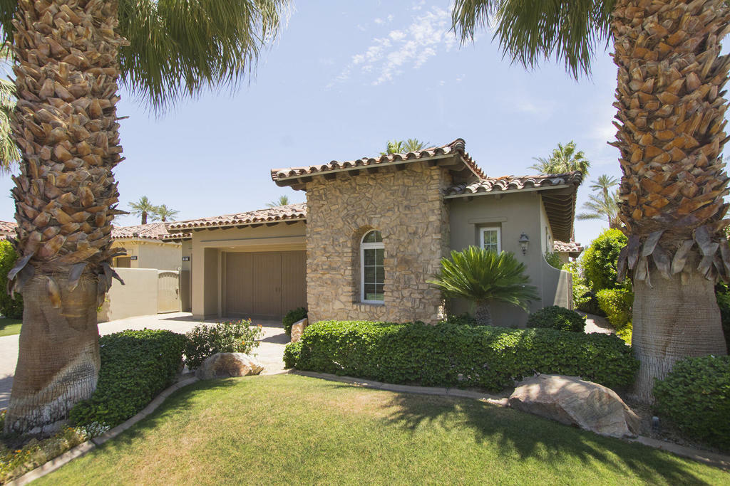 Property Photo: 56588 S Palms Drive CA 92253