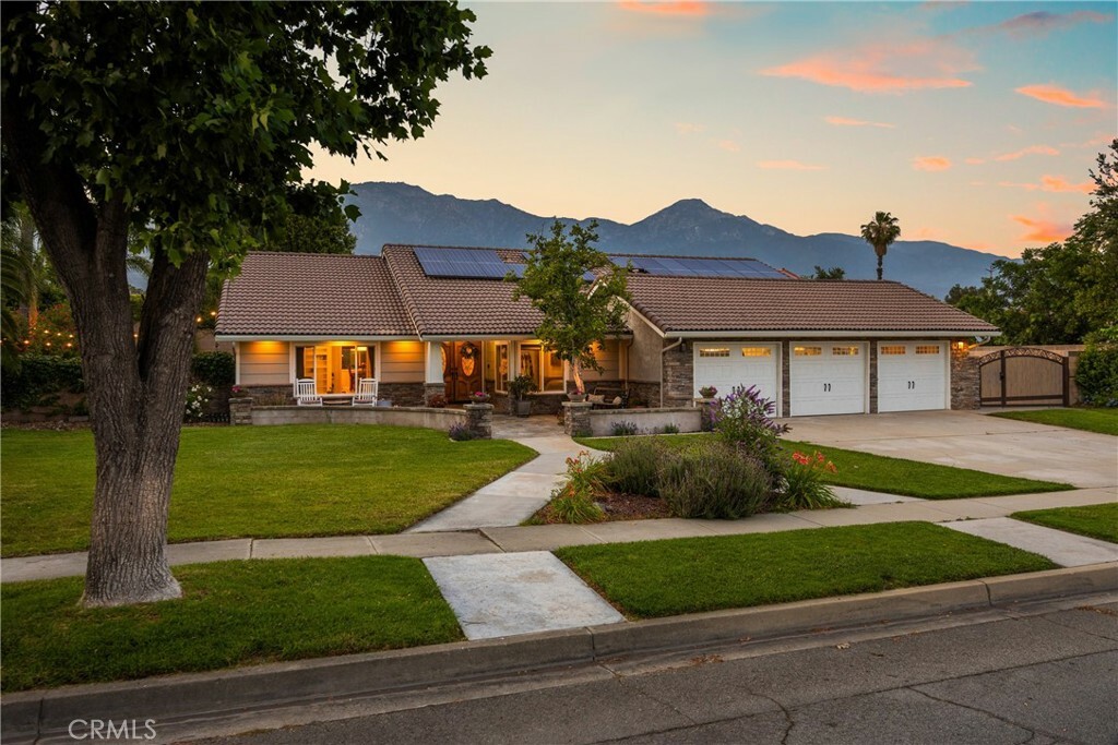 Property Photo:  251 Miramar Street  CA 91784 