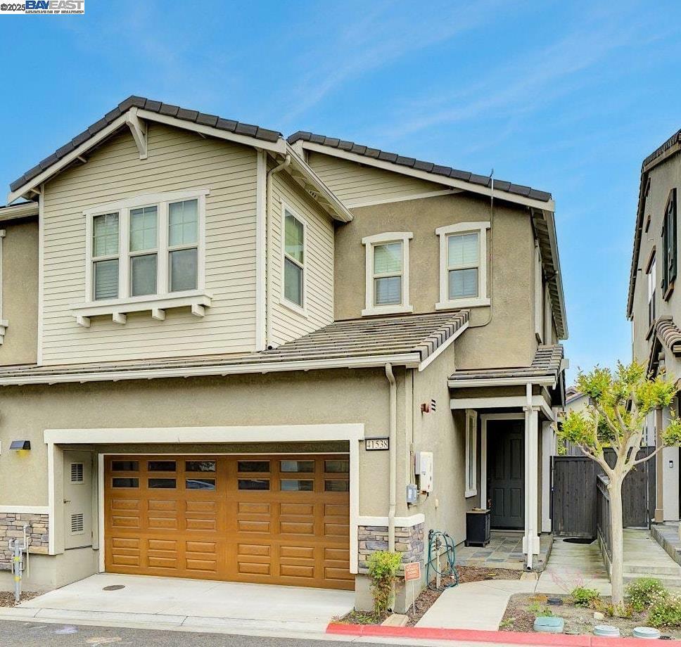 Property Photo: 41538 Casabella Cmn CA 94539