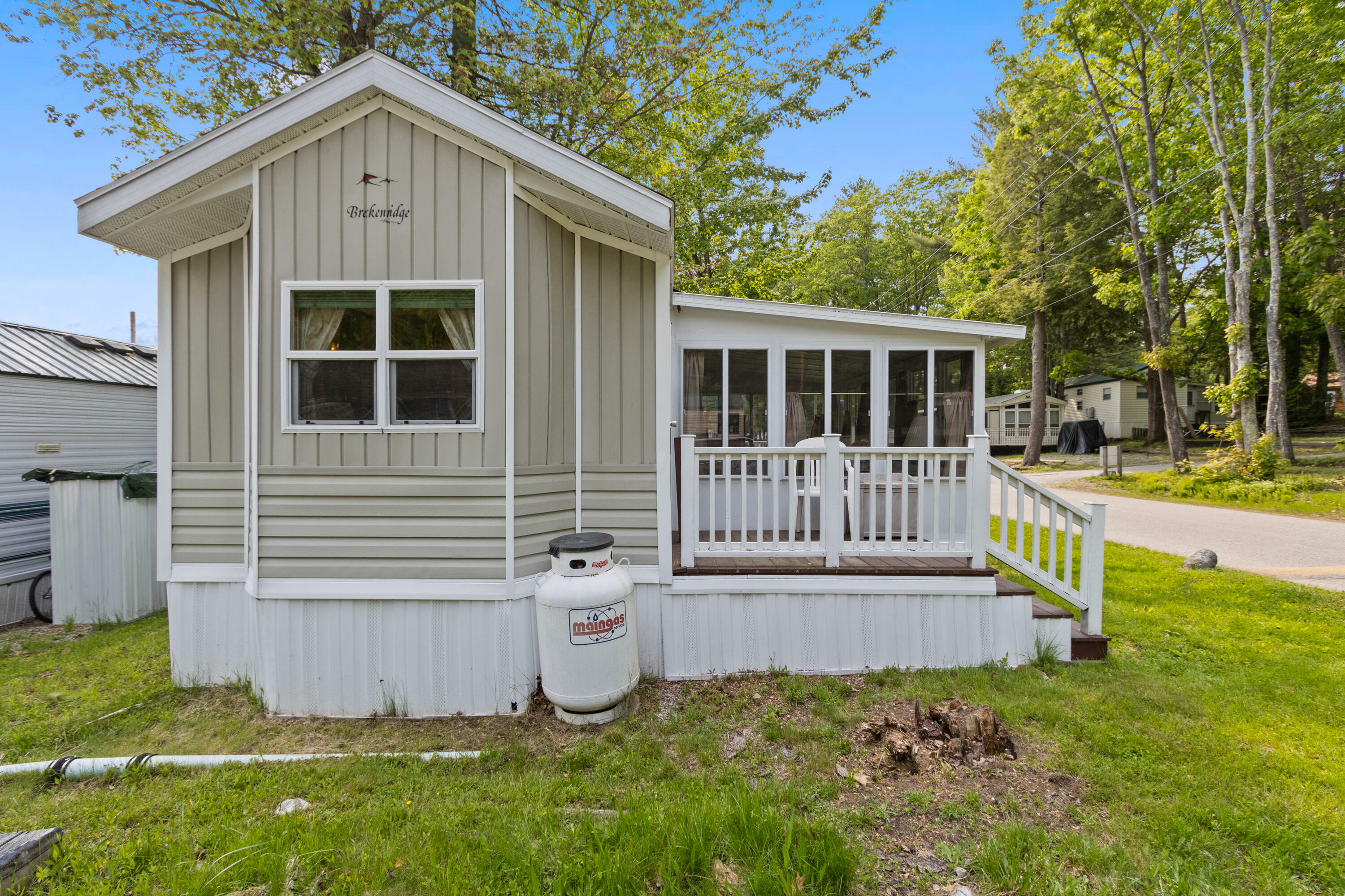 Property Photo: 7 Oregon Avenue #223 ME 04064