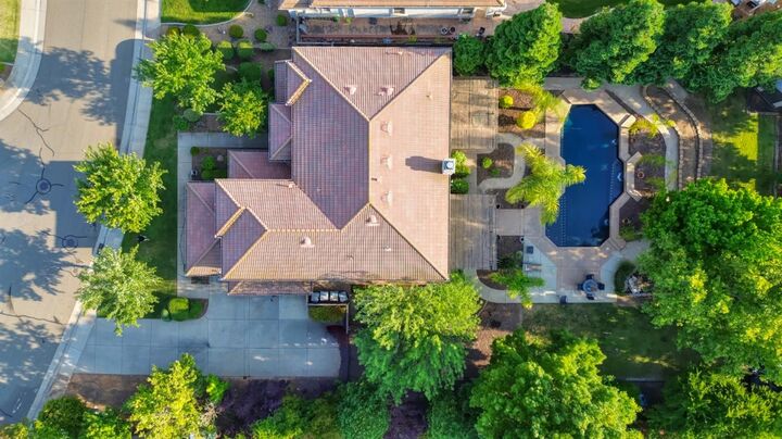 Property Photo:  10313 Sorenstam Drive  CA 95829 