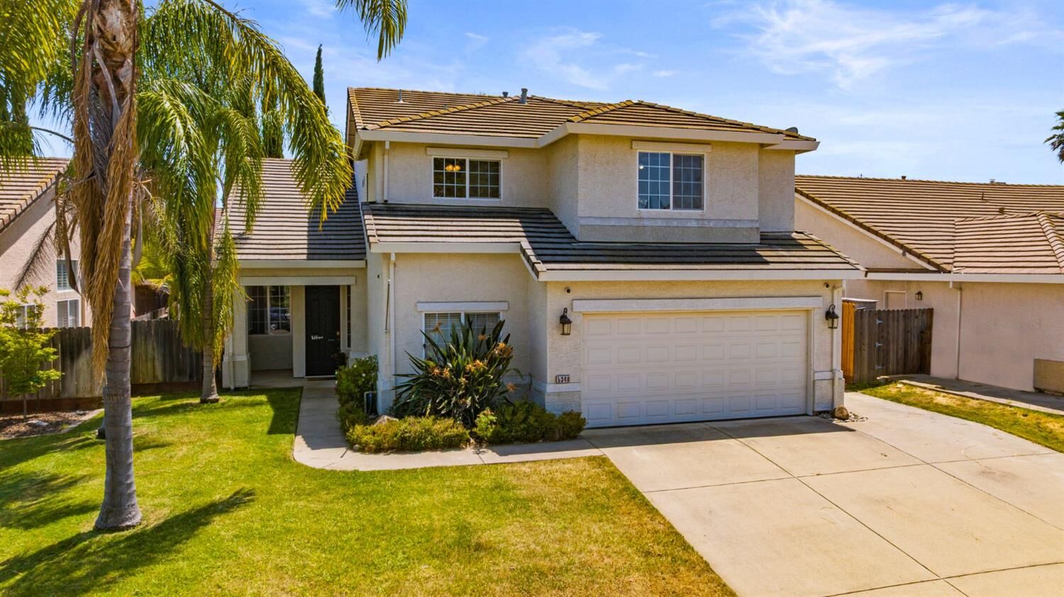 Property Photo:  5340 Fawn Crossing Way  CA 95843 