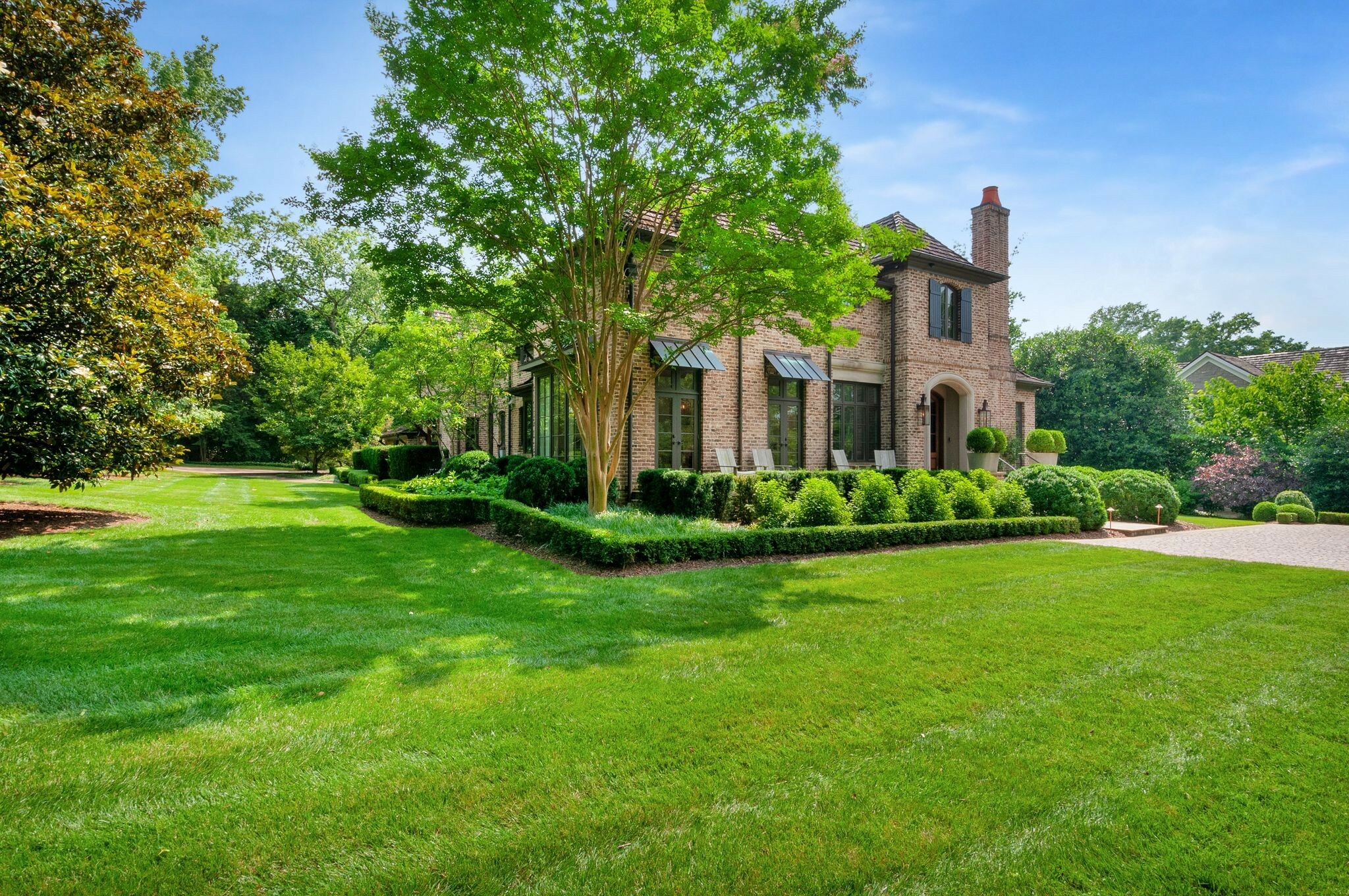 Property Photo: 4301 Forsythe Pl TN 37205